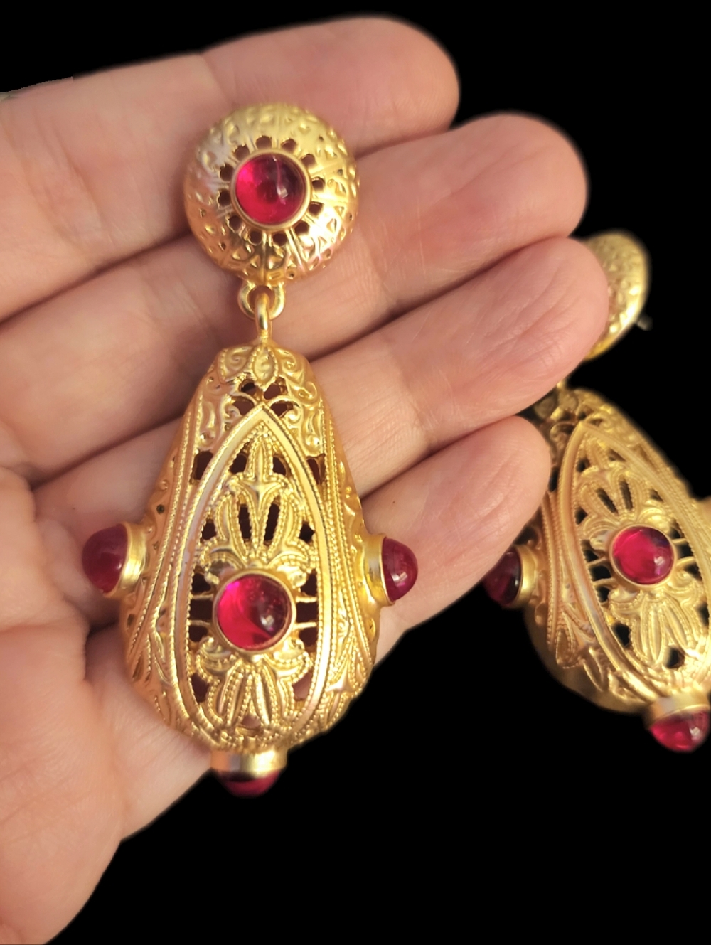 Vintage 1960s Filigree Lantern Post Earrings